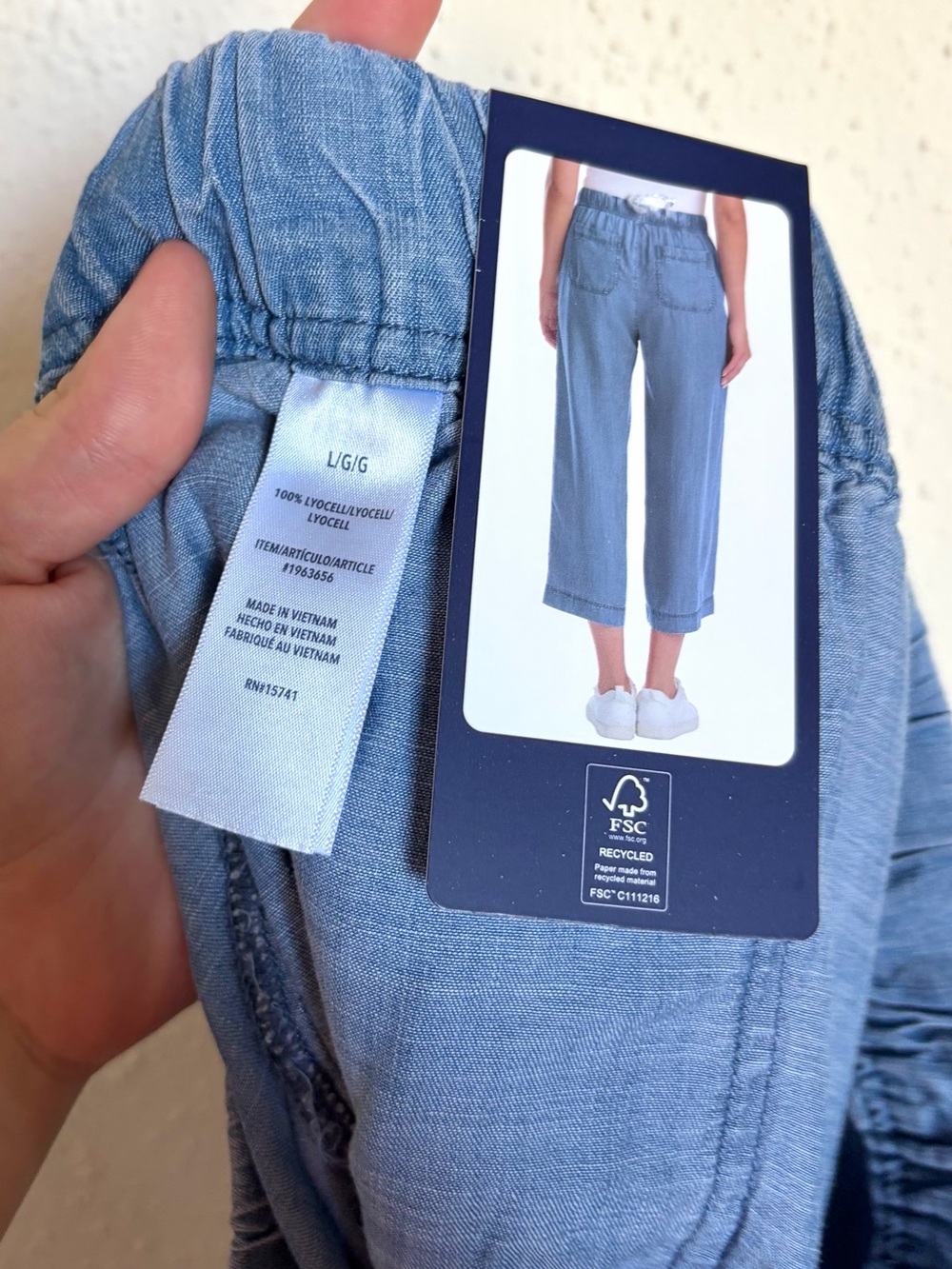 NWT Splendid Flowy Capris - Picture 6 of 6
